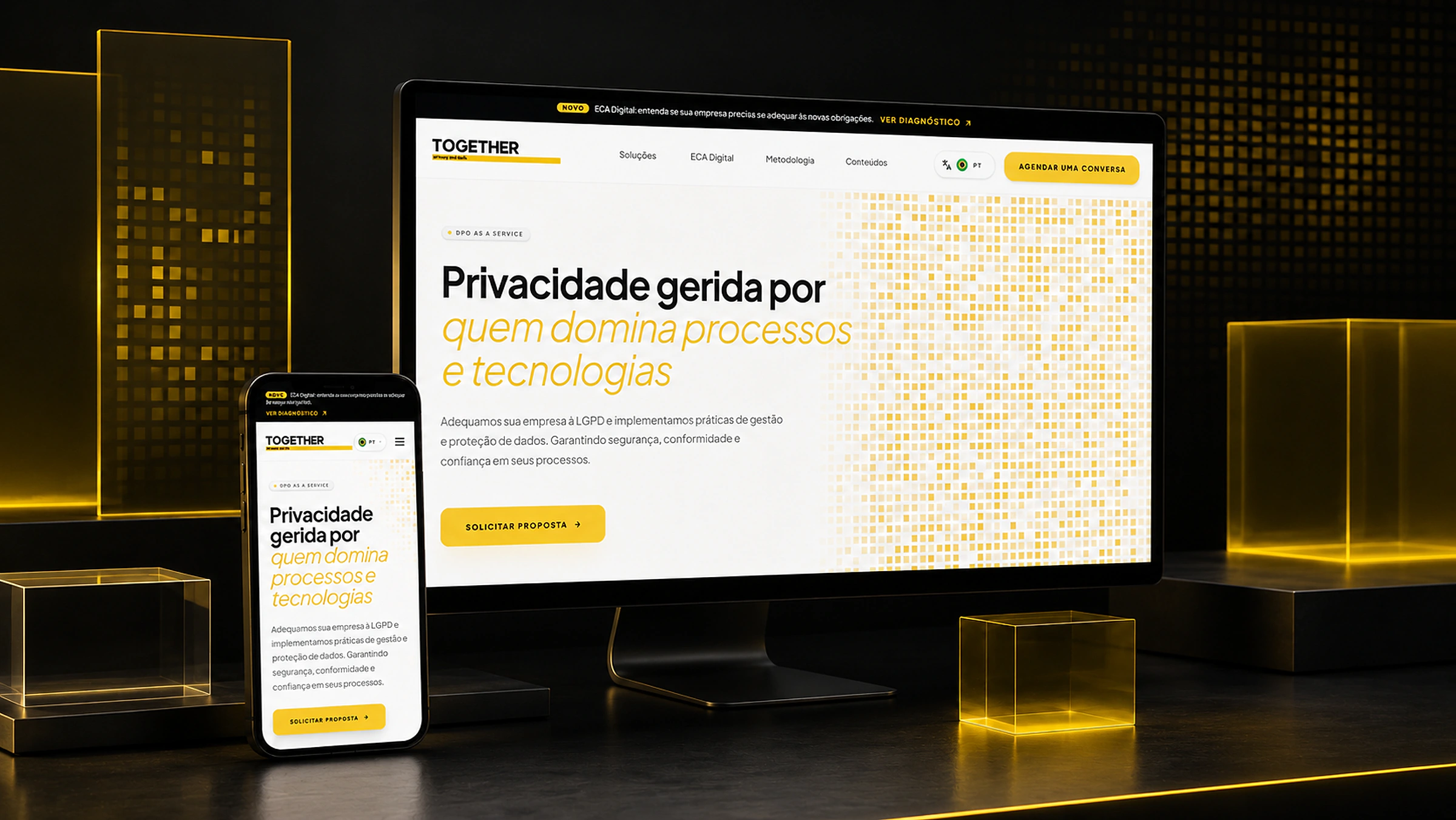 Mockup editorial do site da Together sobre composição branca, preta e amarela